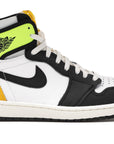 Air Jordan 1 Retro High "White Black Volt University Gold"