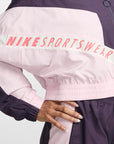 Nike Women's Zip-up Jacket in Woven Fabric Dark Raisin
