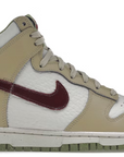 Nike Dunk High "Tumbled Tan White Brown" (W)